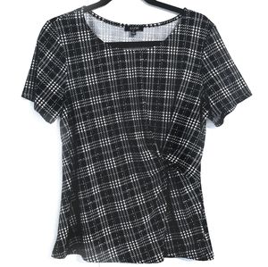 Black Plaid Side Twist Tee